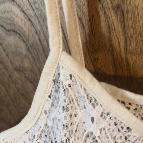 Lace cotton and polyester tank top - Picture 3 of 4